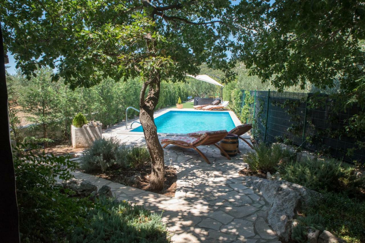 Holiday Home Zavala Клек Экстерьер фото