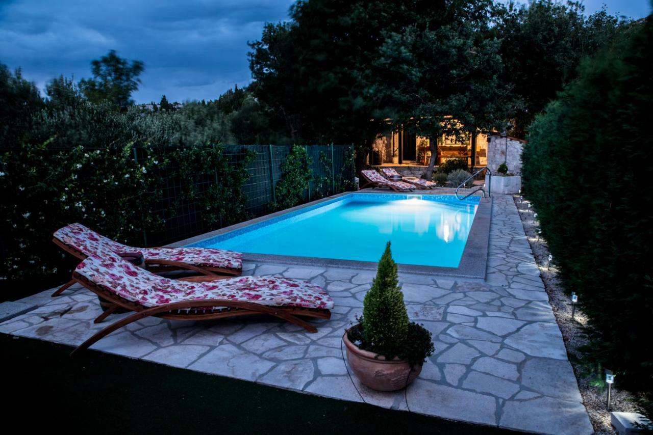 Holiday Home Zavala Клек Экстерьер фото